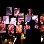 2006_ Samson Videoprojektionen im Set – 06.JPG